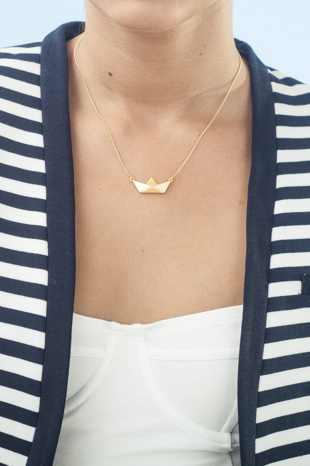 116102-Short Paper Boat Necklace-8