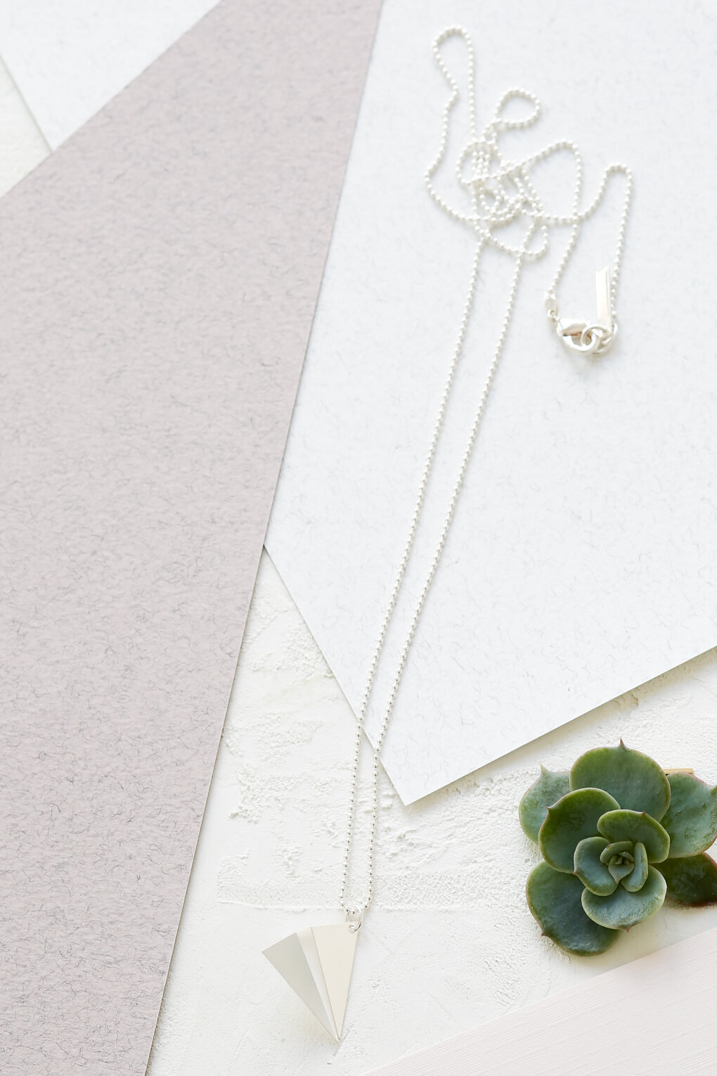 115202-Long Paper Plane Necklace-3
