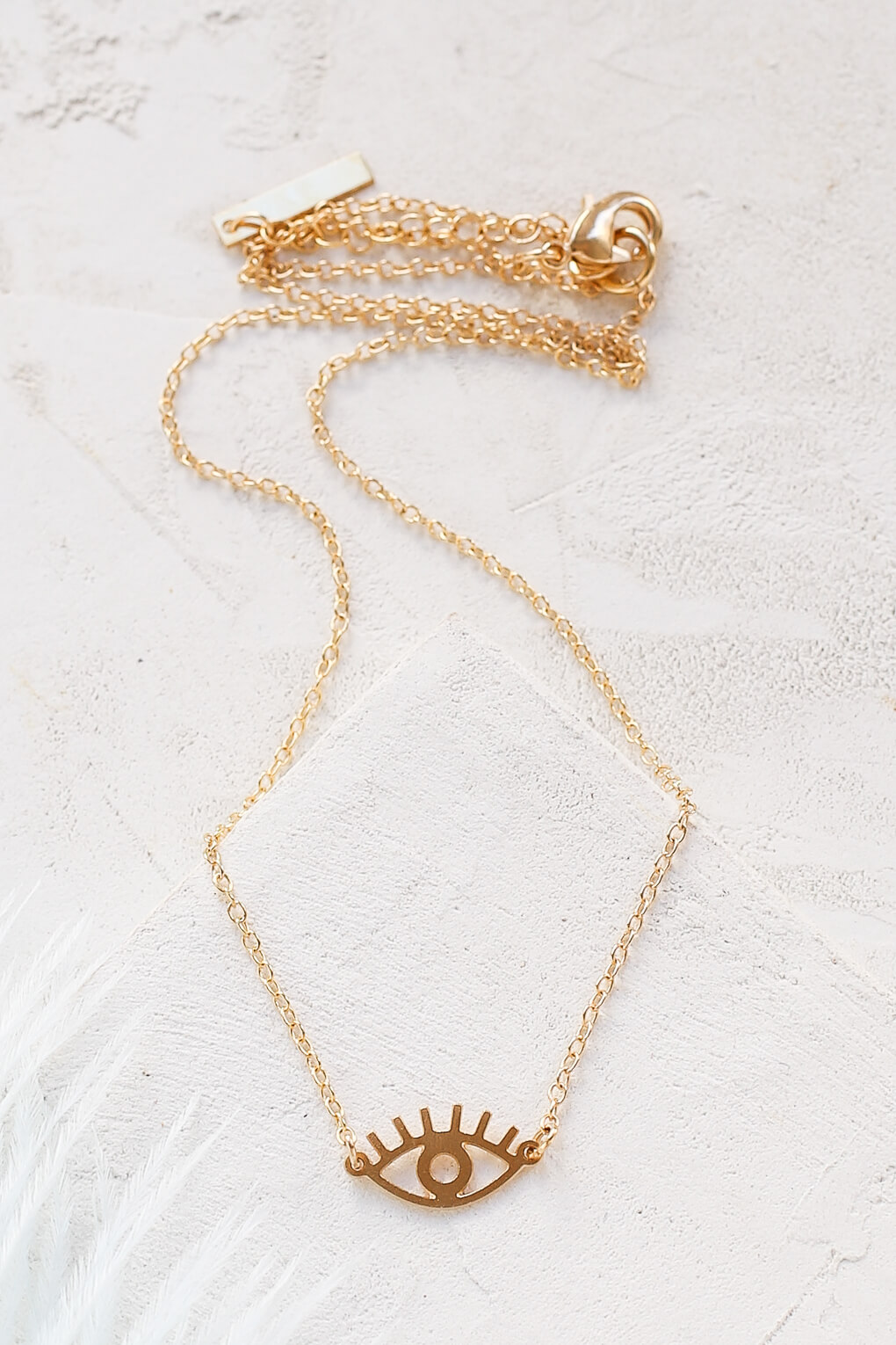 118332-Tiny Eye Necklace-4