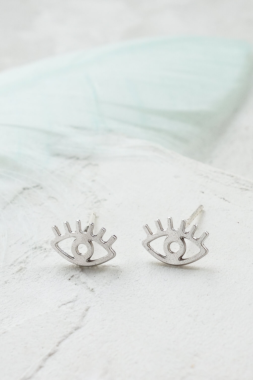 342182 Tiny Eye Earrings-2
