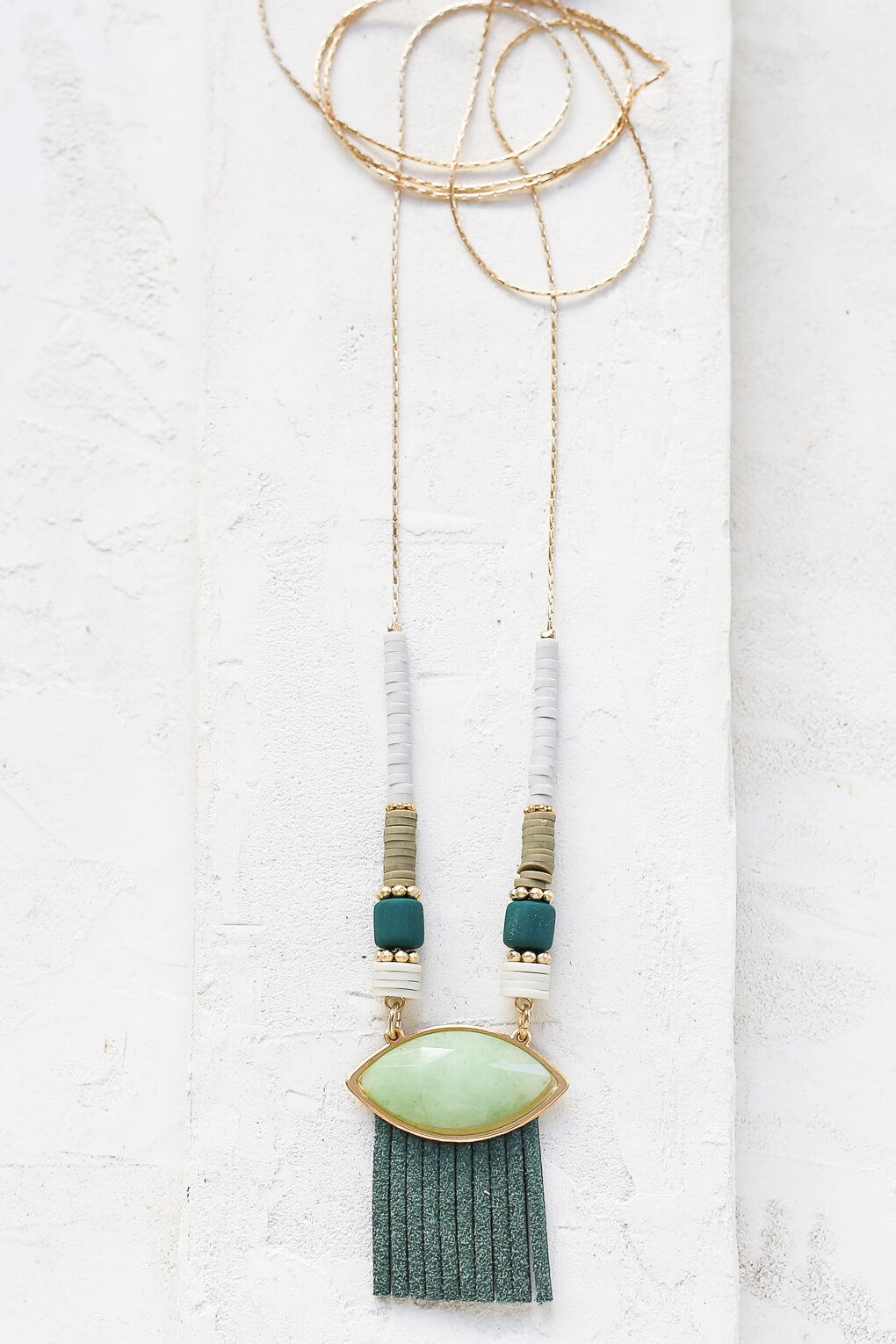 118222-Esmeralda Necklace-2 (1)