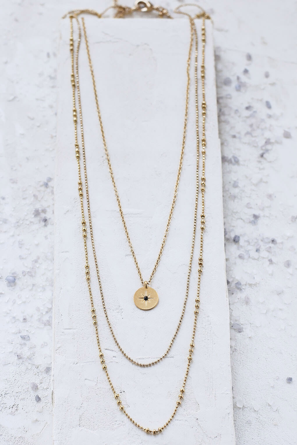 118702-Spark-Necklace-2