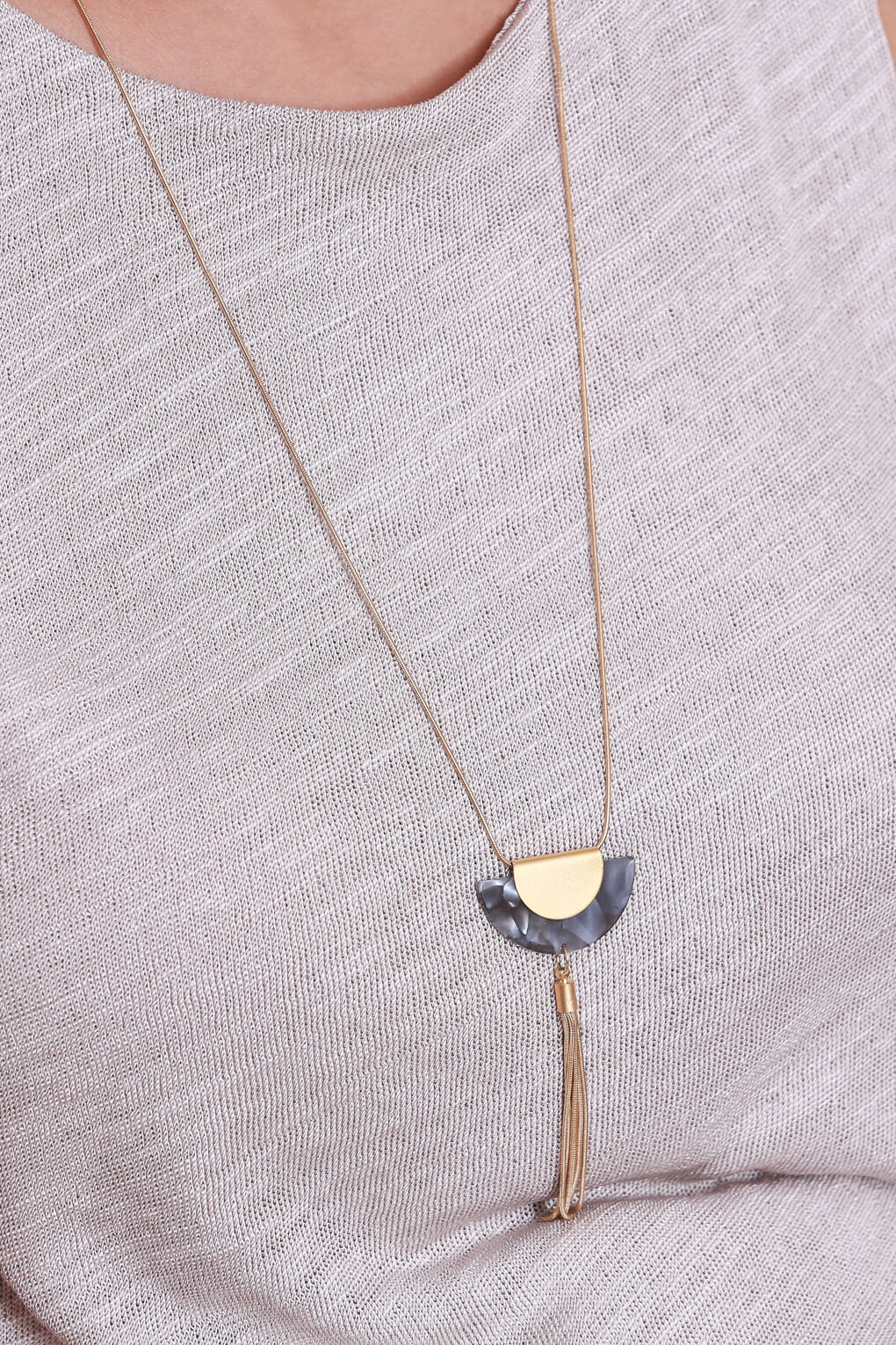 120402-Long Amari Necklace-5