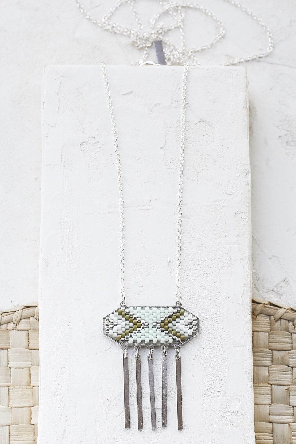 120432-Zoya Necklace-2