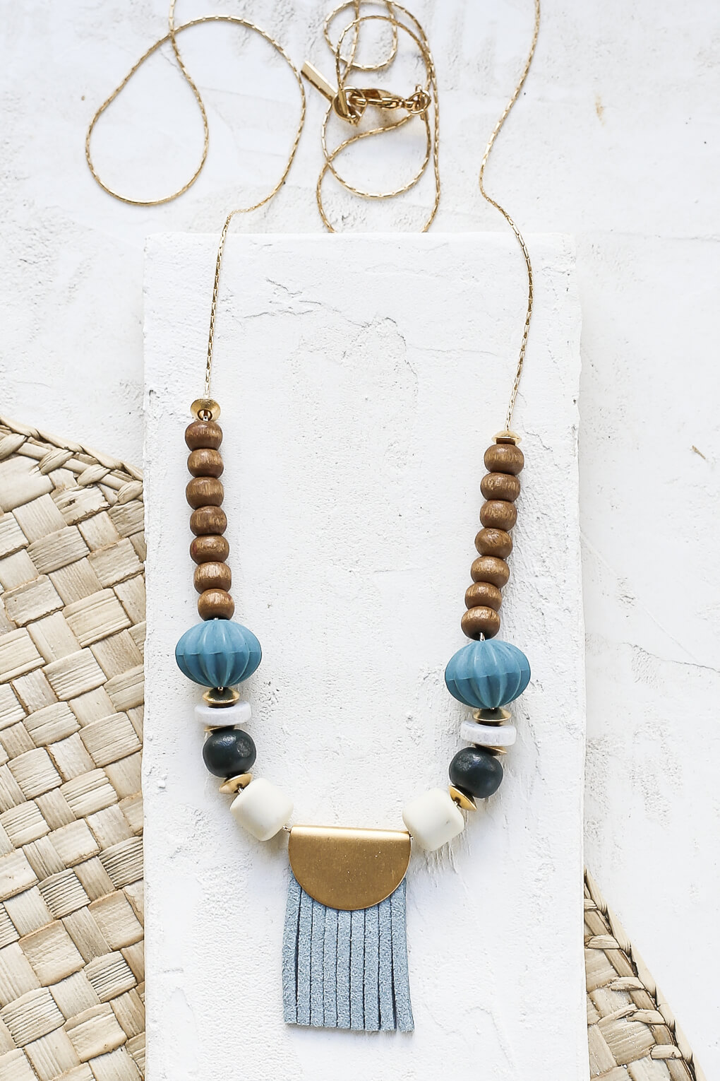 120552-Marabou Necklace-6