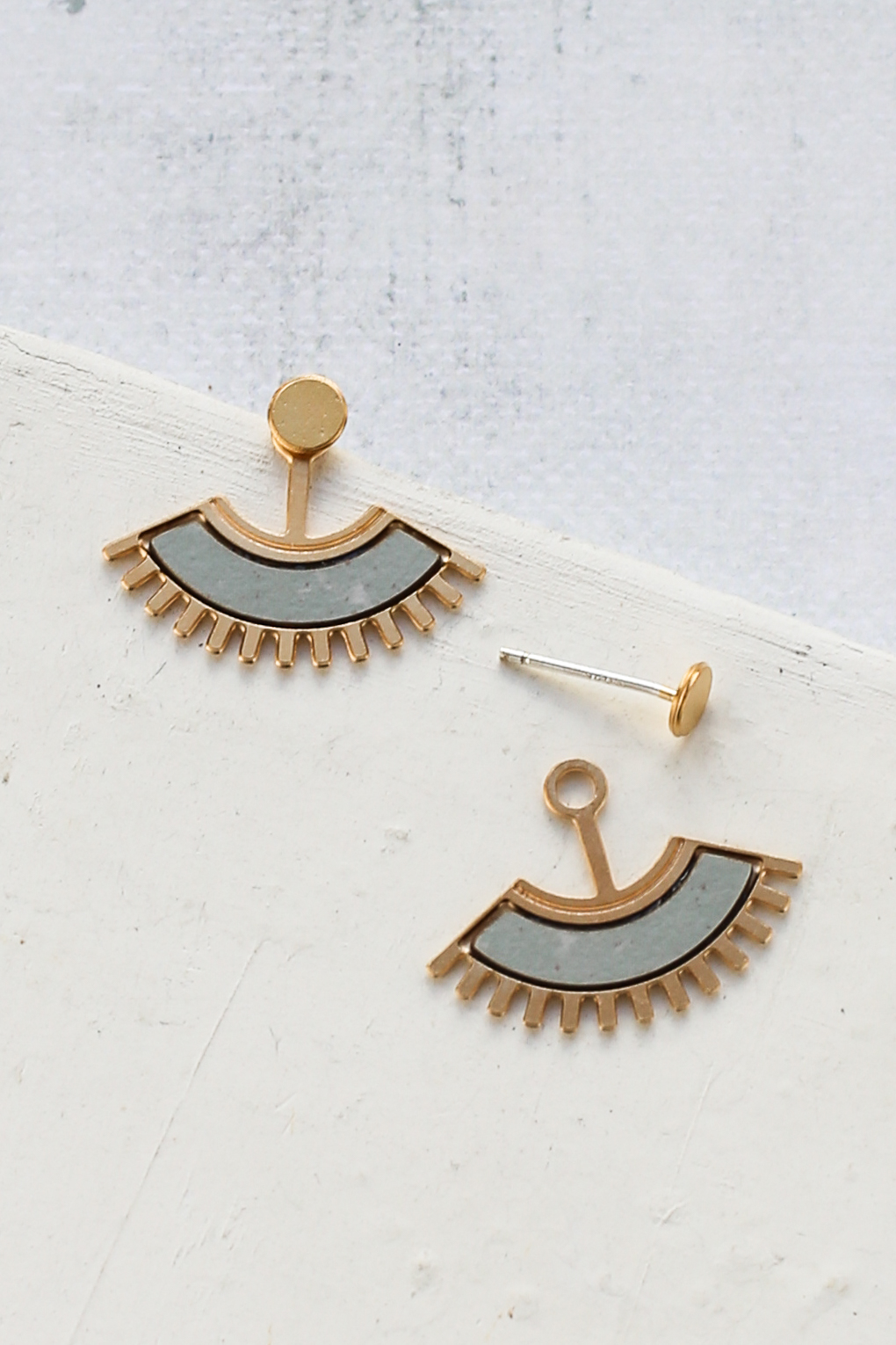 342952-Kinshasa Ear Jackets-5