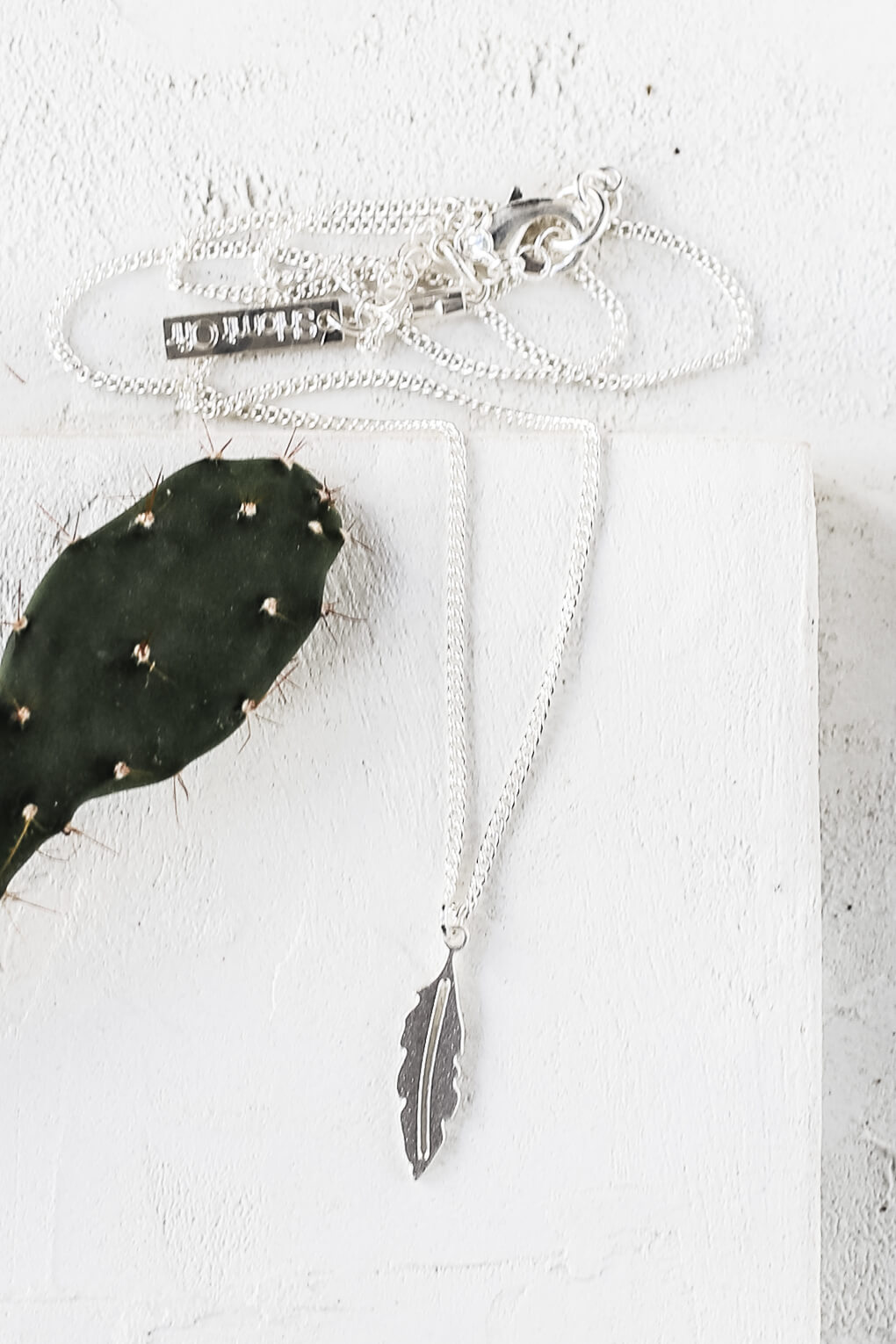 115472-Tiny Feather Necklace-12