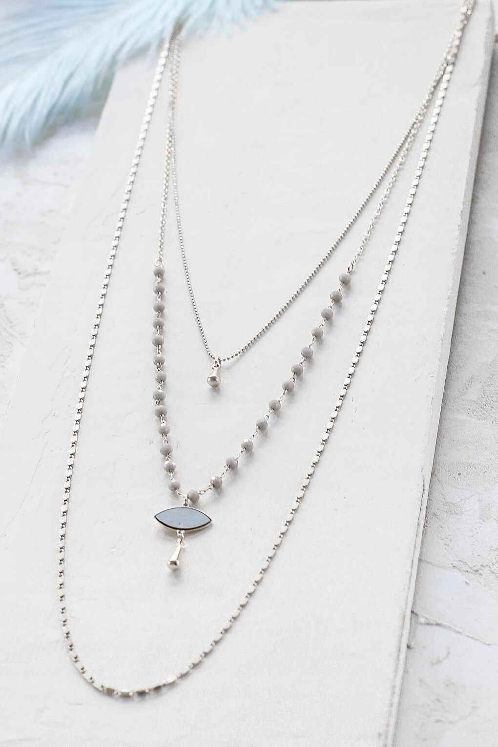 118232-Viola Necklace-2