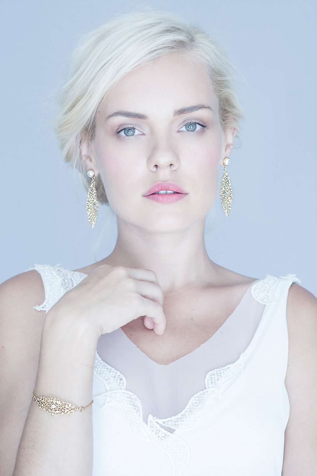 394682-Eleanor Post Earrings-3