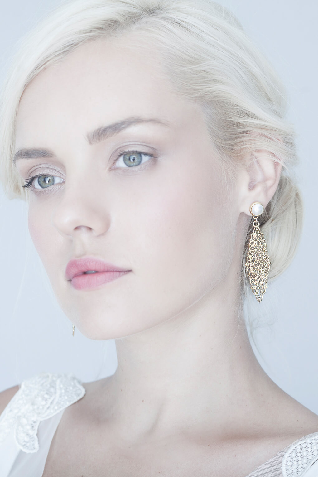 394682-Eleanor Post Earrings-4
