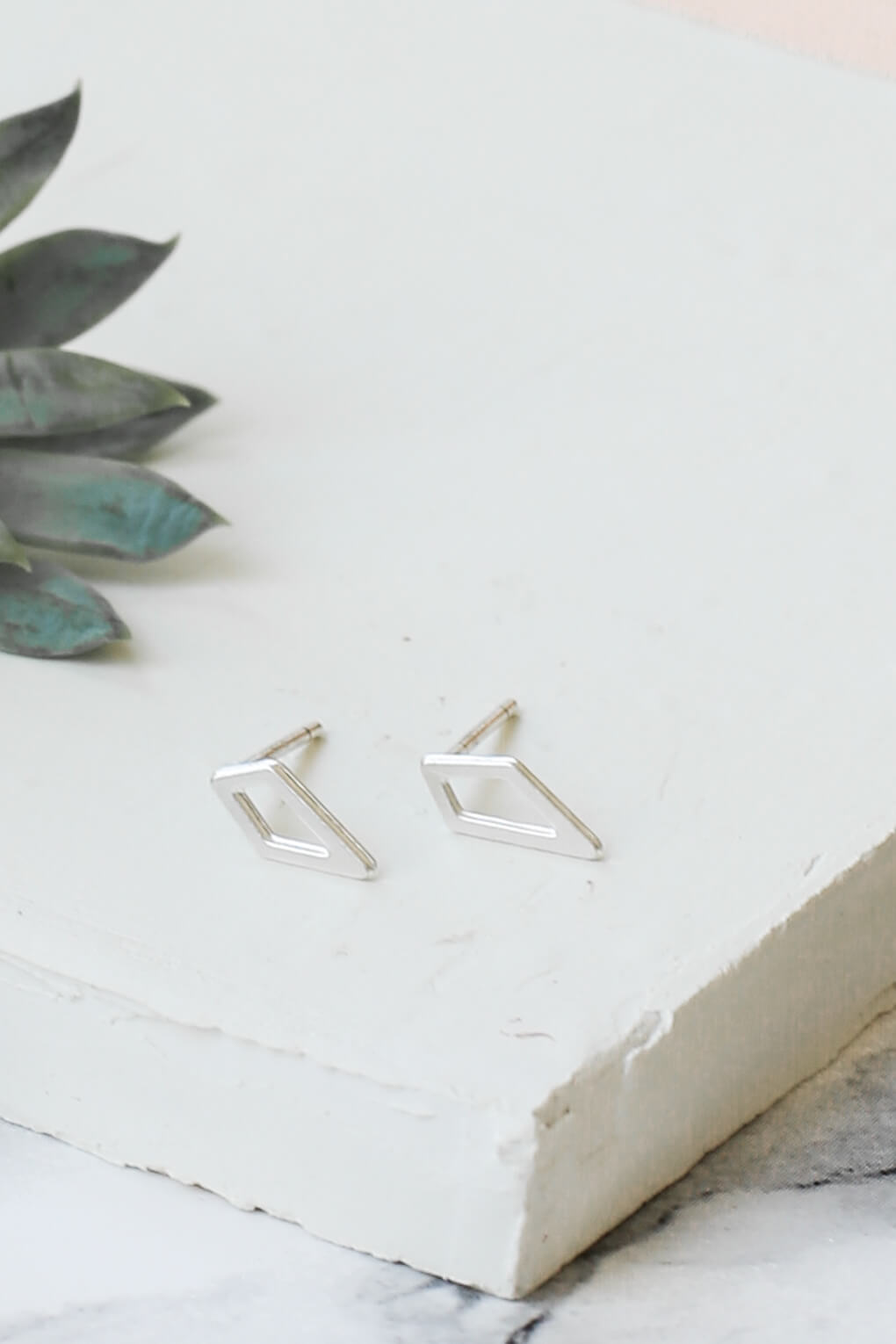 Distortion Post Earrings 0341002 (2 of 3)
