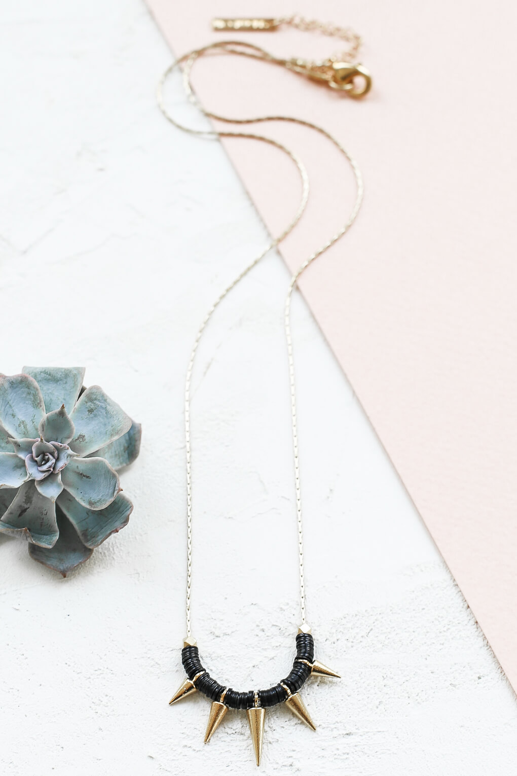 spike necklace 0117242-4