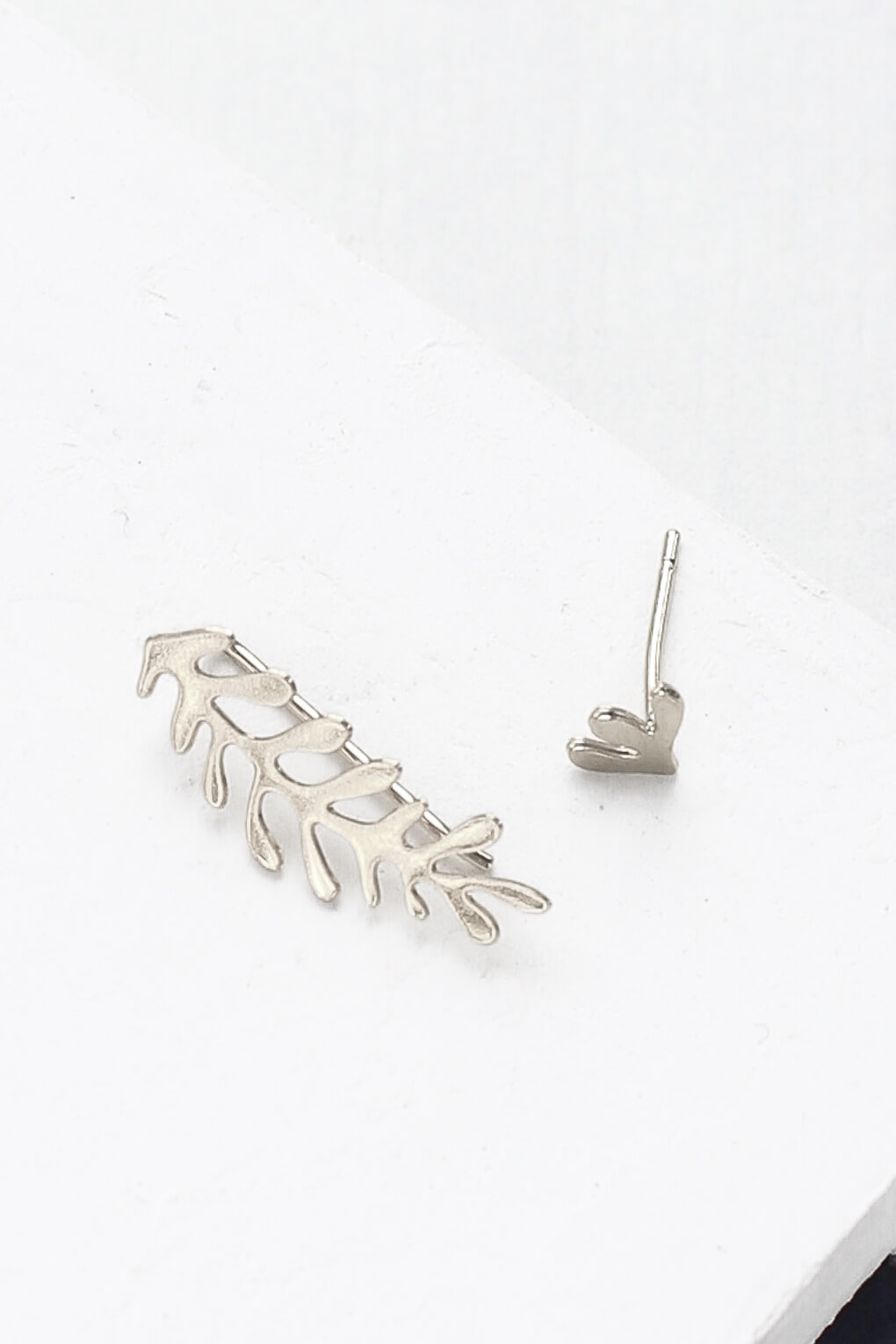 343212-Matisse Ear Climber-3