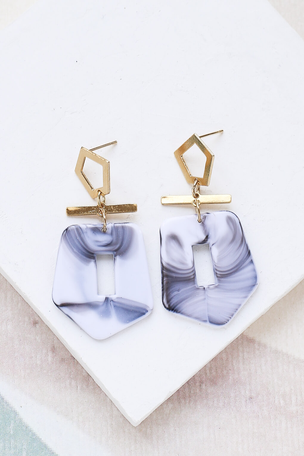 343462-Kinetic Earrings-7