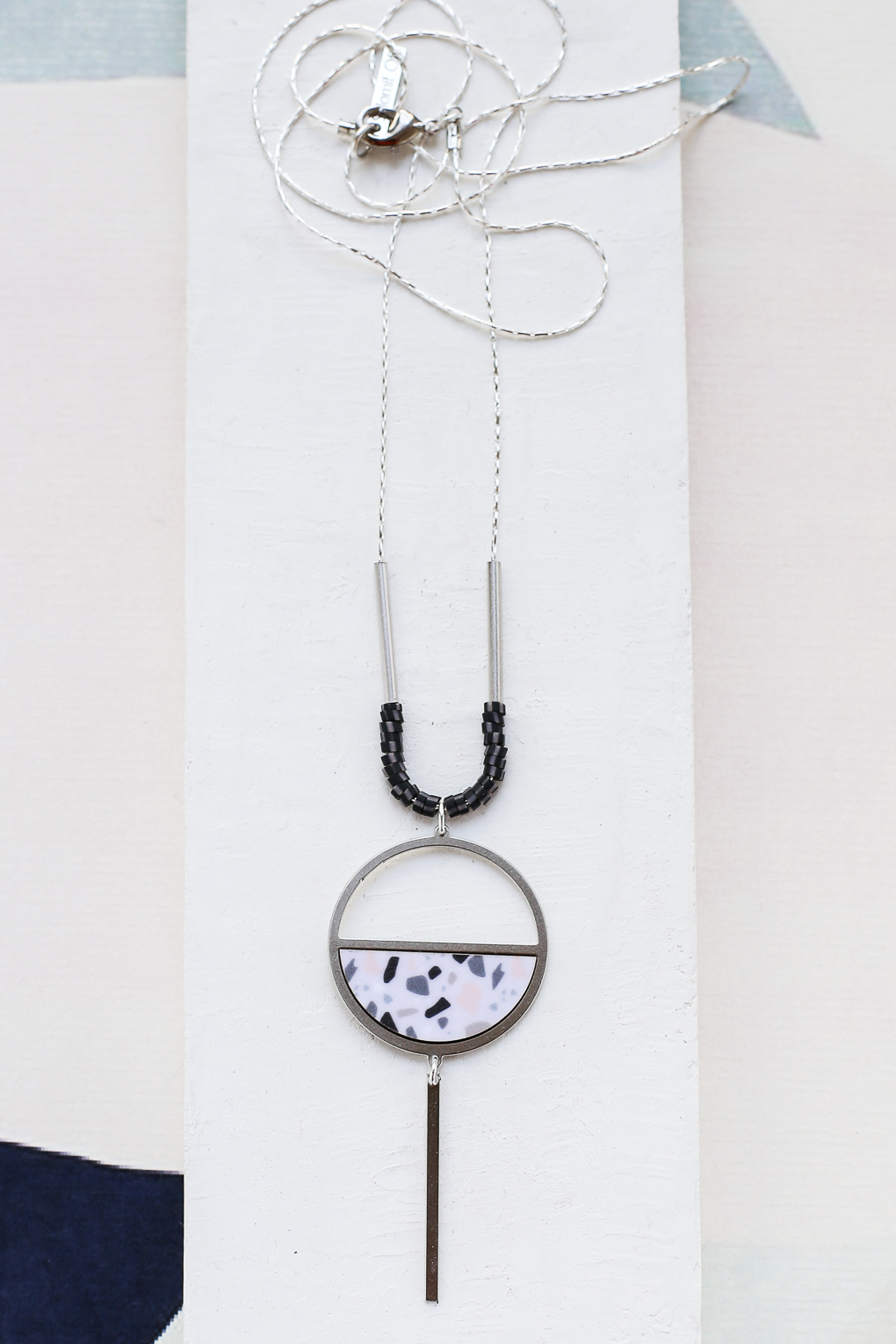 121402-Long Concept Necklace-7