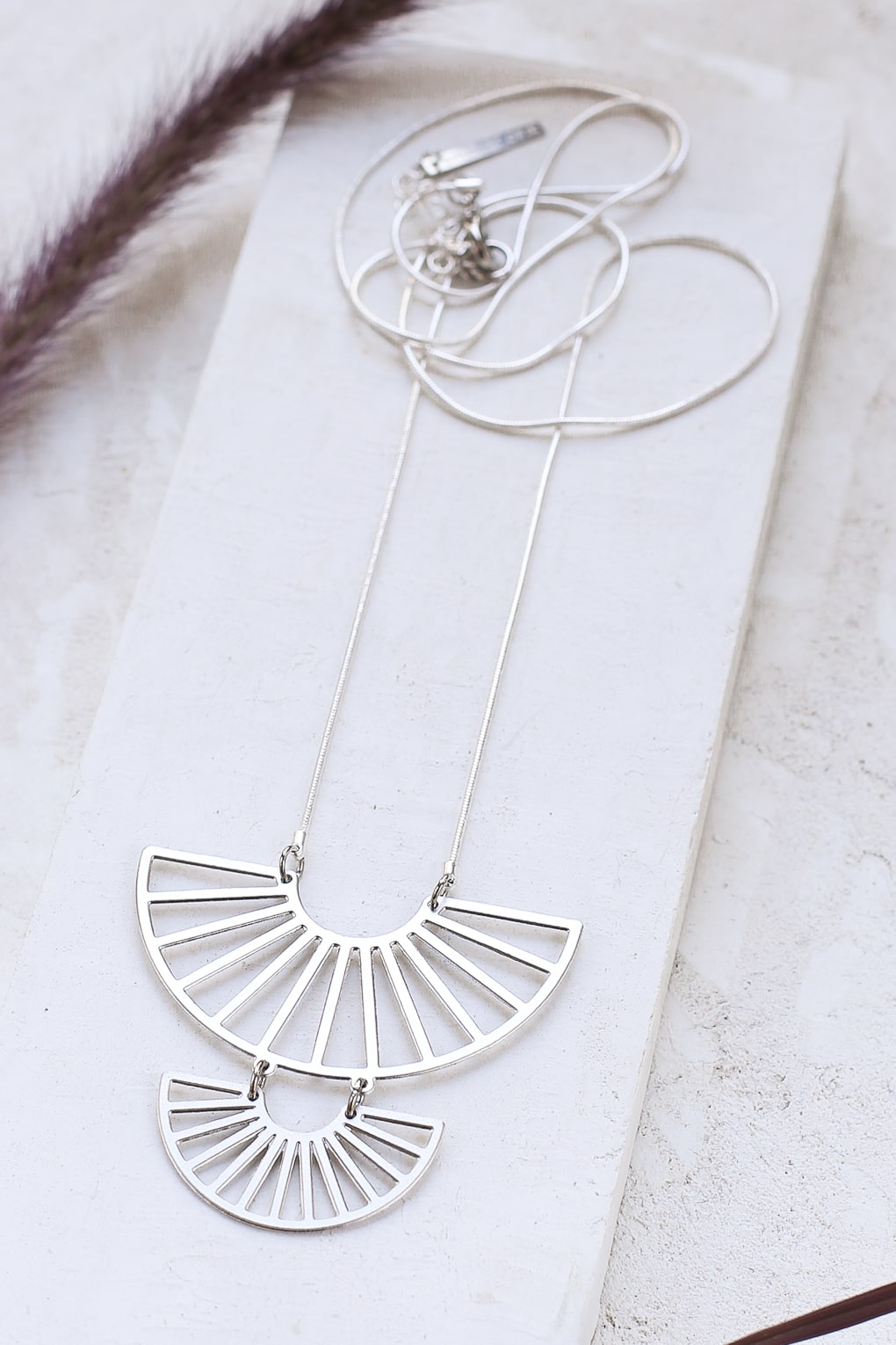 0121942-Oasis Necklace-3