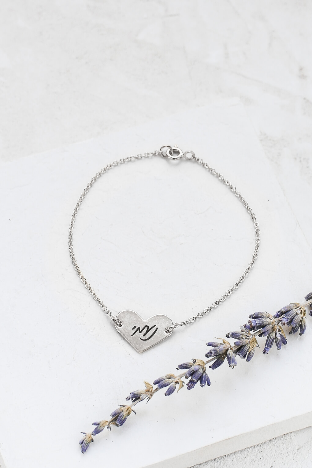 0262202-Custom Engraved 14K Gold Heart Bracelet hebrew-2